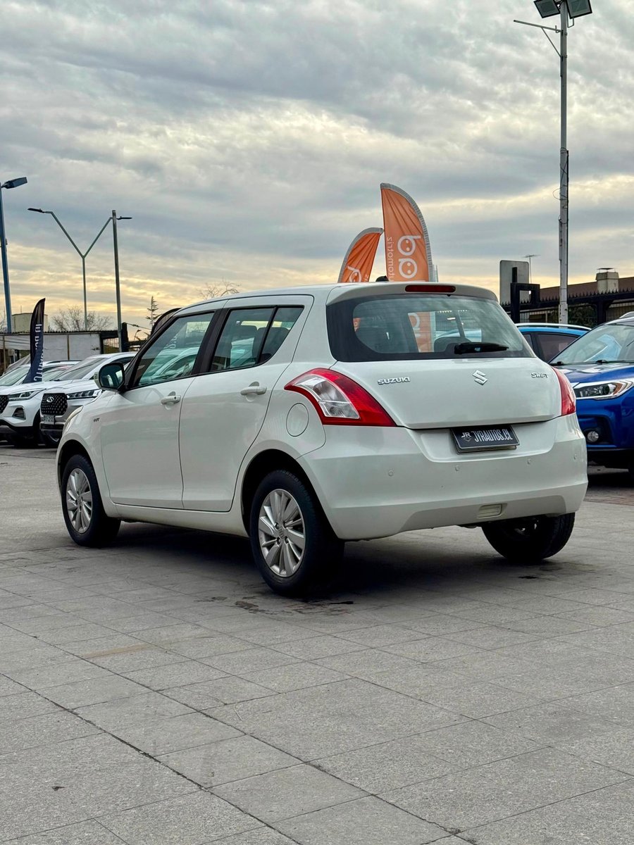 Suzuki Swift 2018 - Imagen 7 de 11