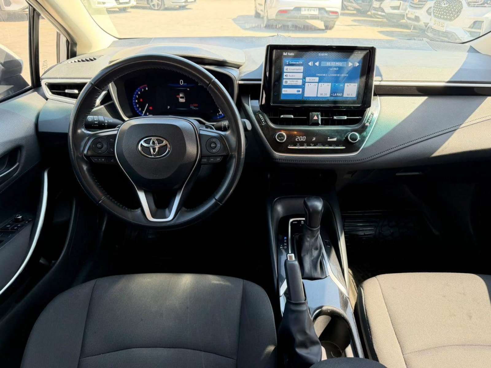Toyota NEW Corolla 2023 - Foto 2 de 12