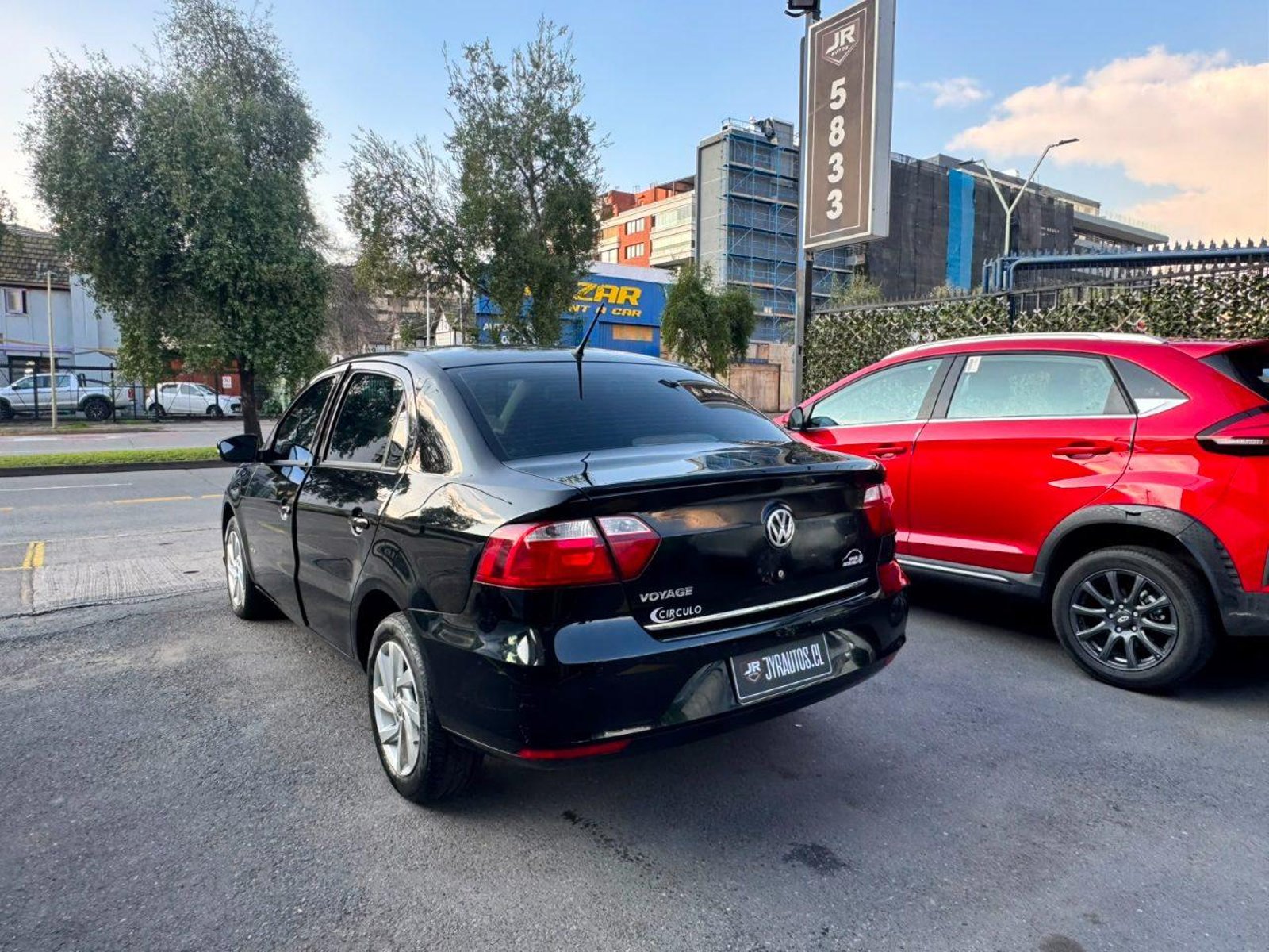 Volkswagen Voyage 2023 - Foto 2 de 11
