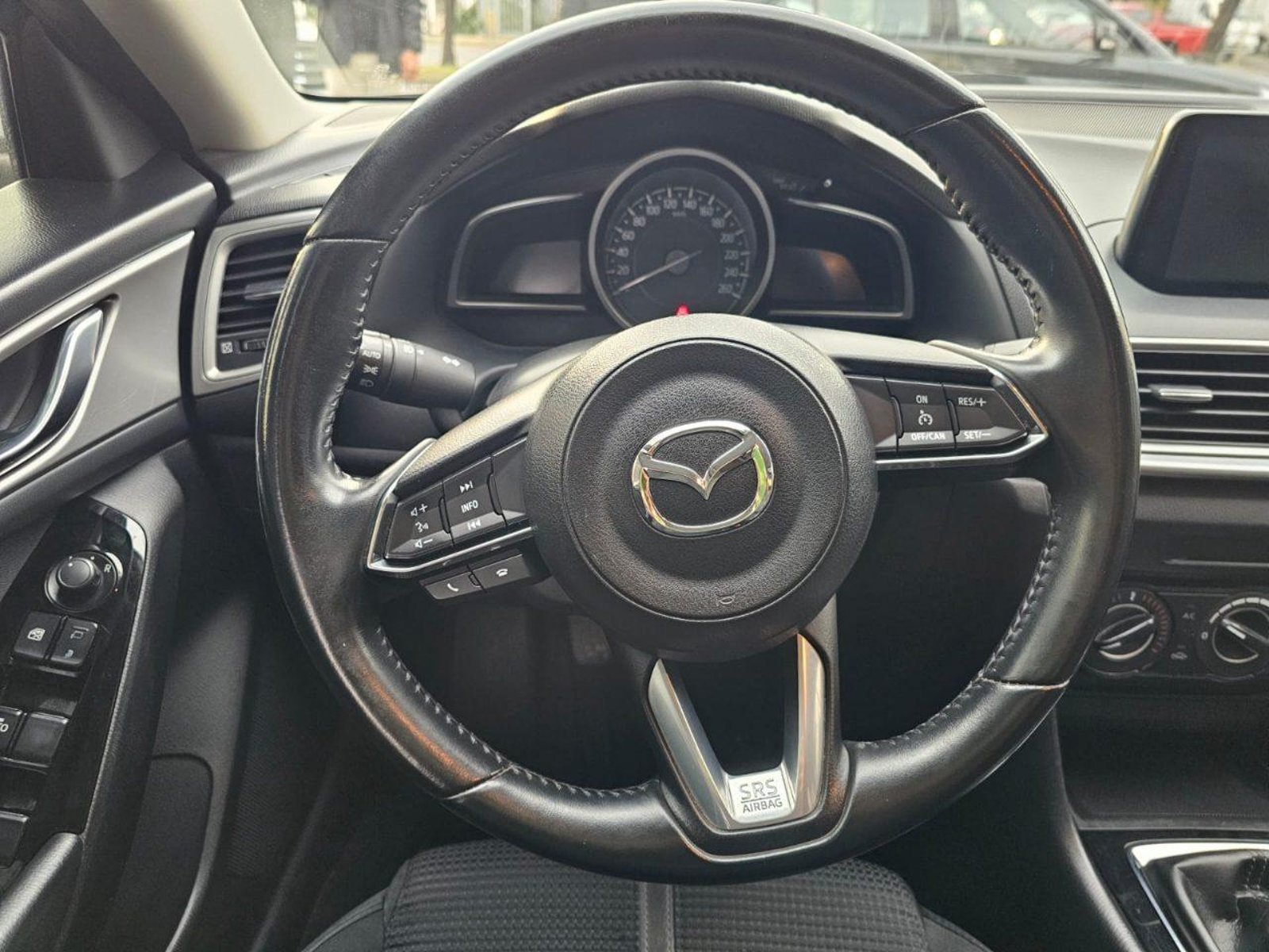 Mazda 3 2019 - Imagen 4 de 13