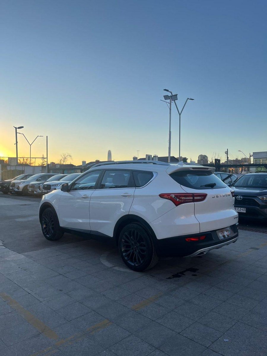 Jetour X70 2022 - Imagen 6 de 11