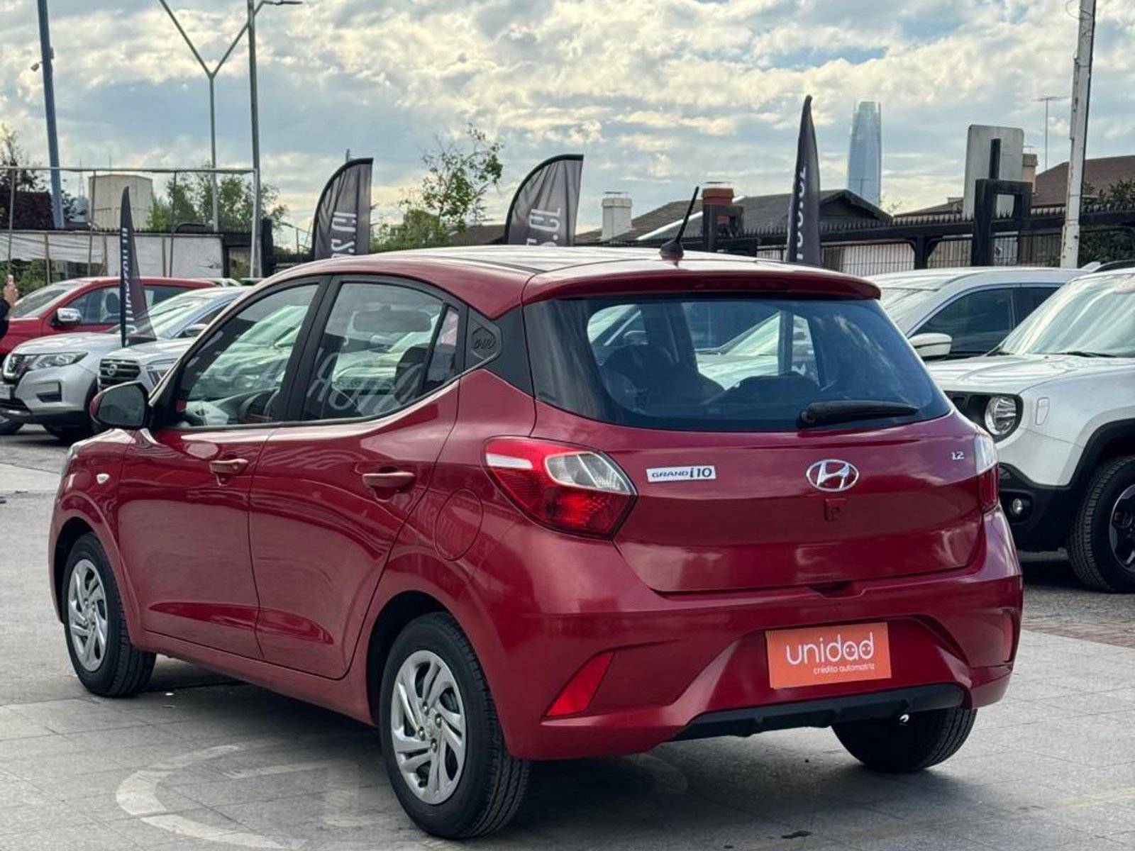 Hyundai Grand I10 HB 1.2 2022 - Foto 2 de 9