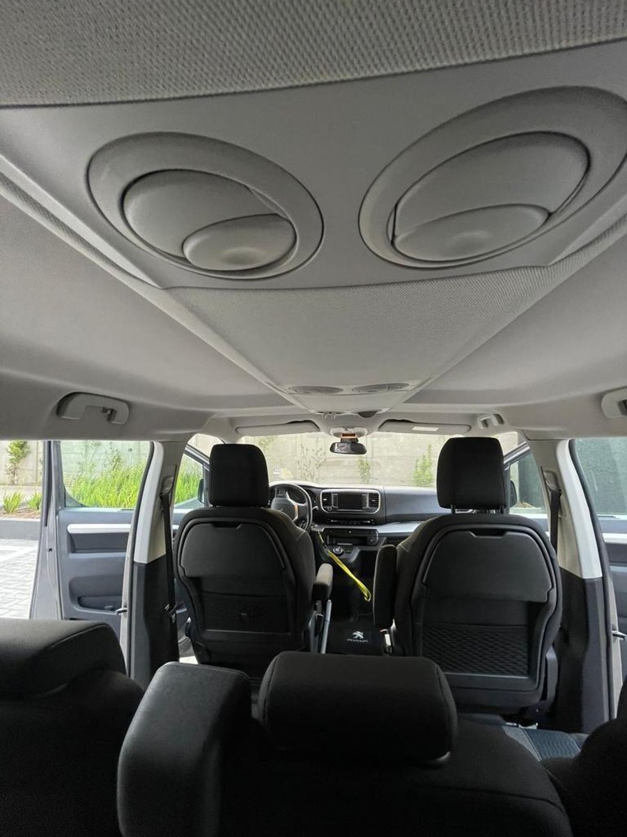 Peugeot Traveller 2022 - Foto 3 de 15
