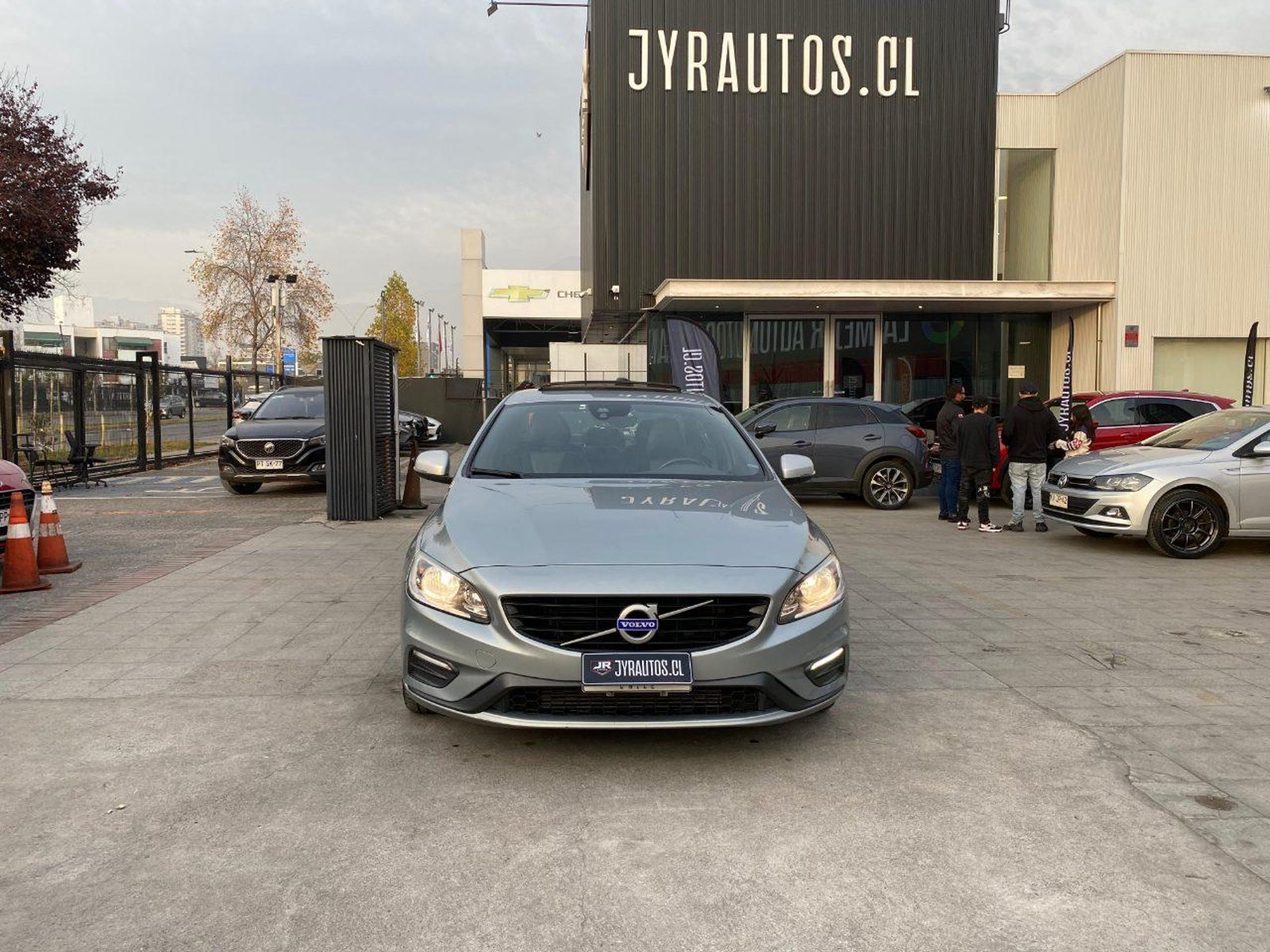 Volvo S60 T5 2.0 AUT 2019 - Imagen 4 de 13