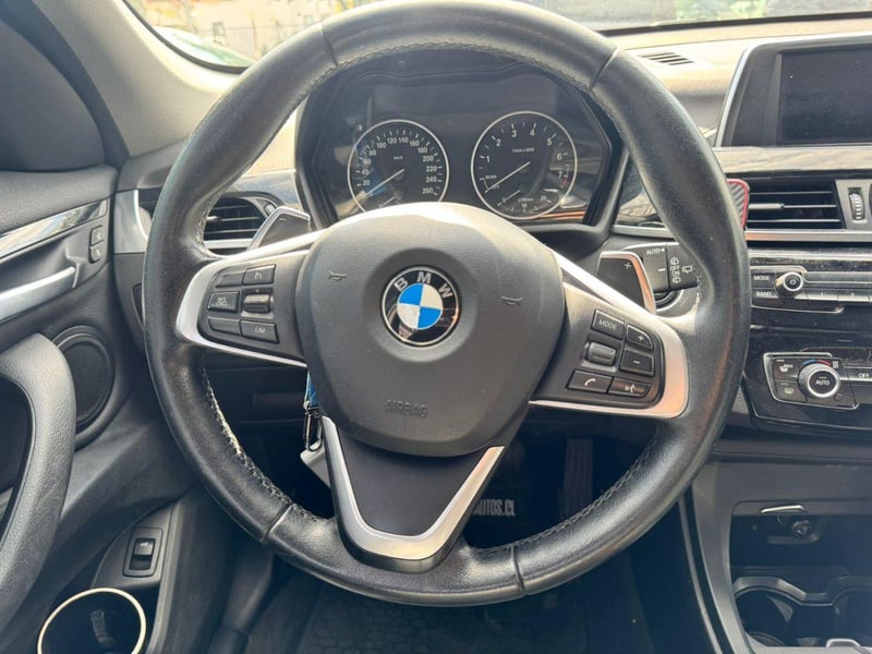 BMW X1 Sdrive20i Urban 2018 - Imagen 8 de 9