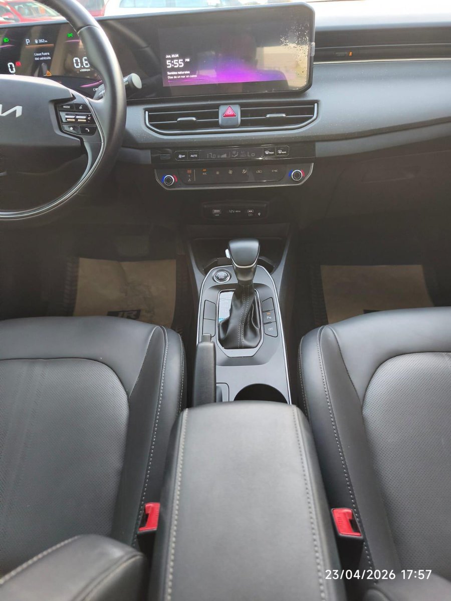 Kia K3 2025 - Imagen 11 de 13