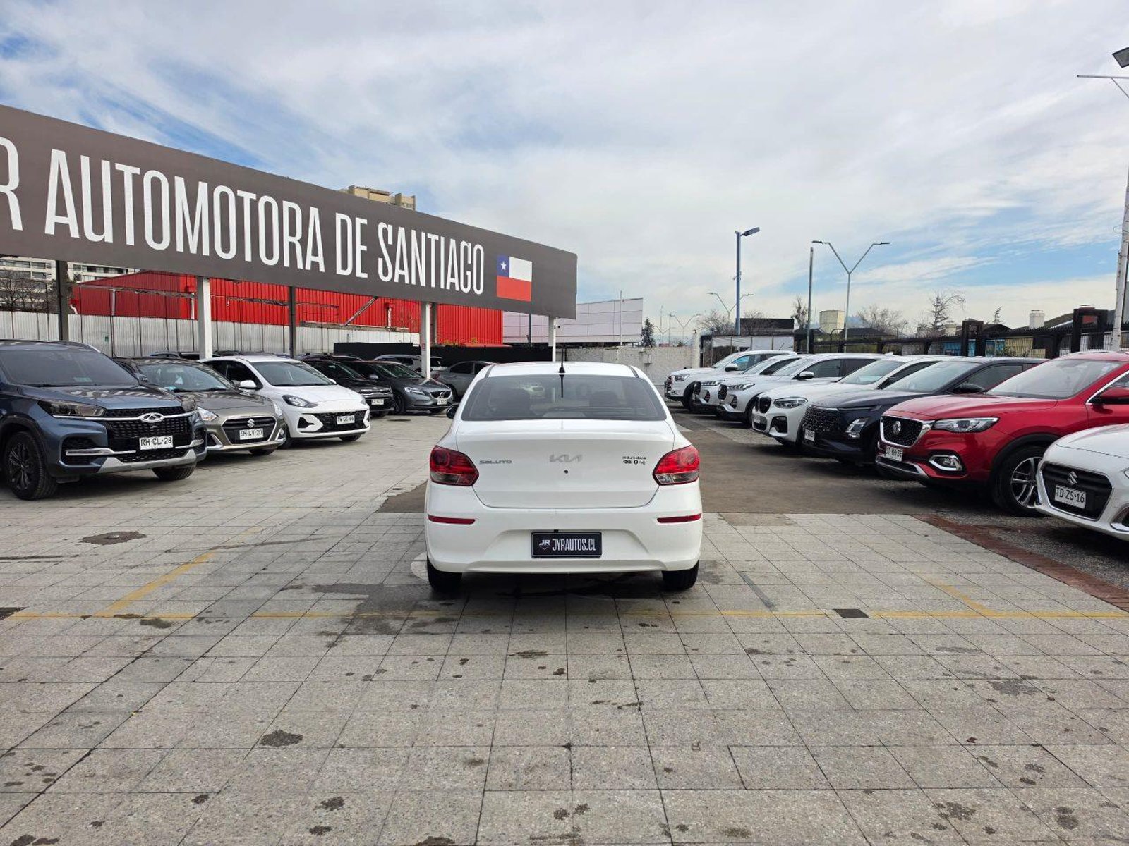 Kia Soluto 2024 - Imagen 6 de 11