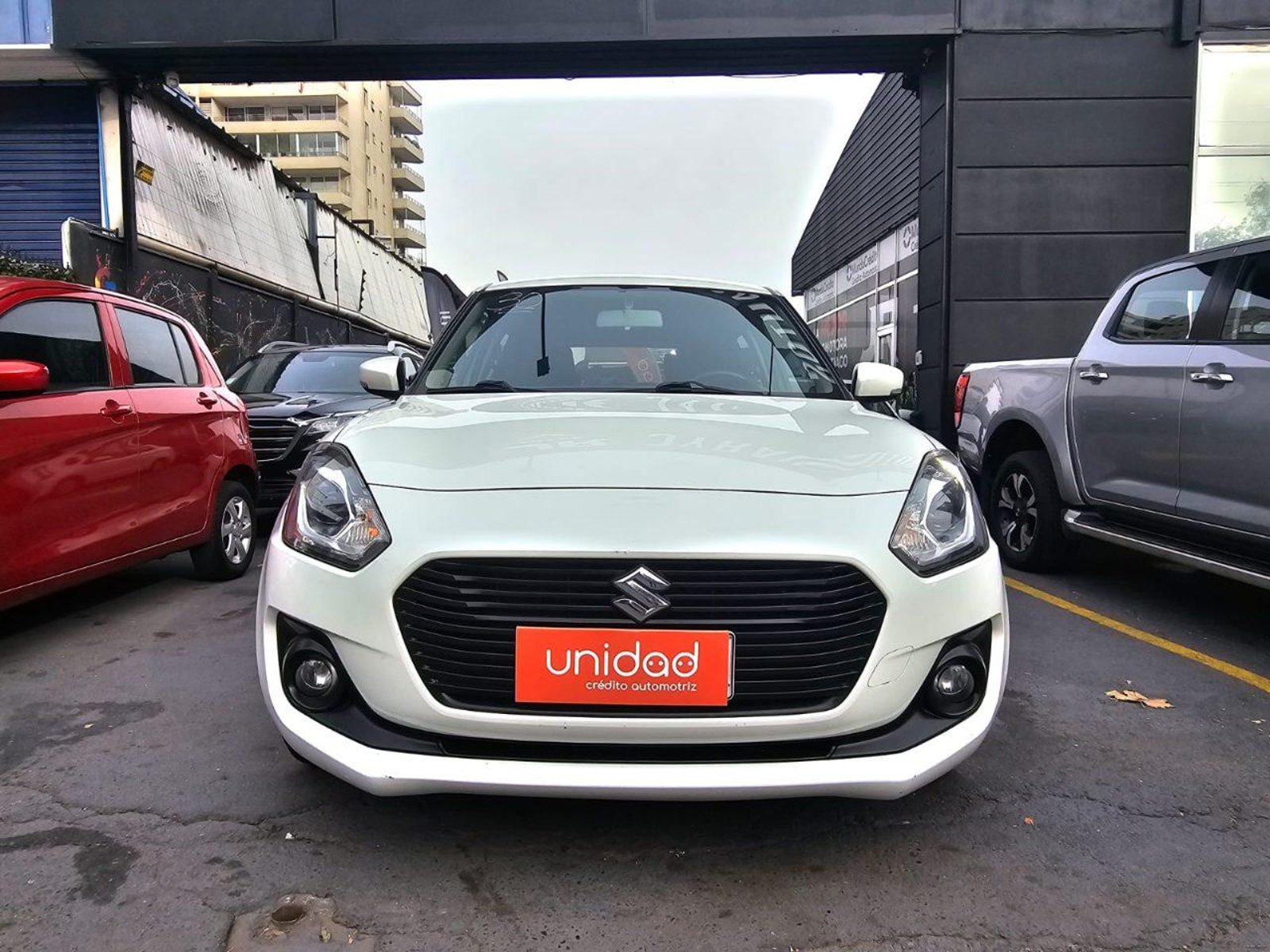 Suzuki Swift GLX HB 1.0 2020 - Imagen 9 de 10