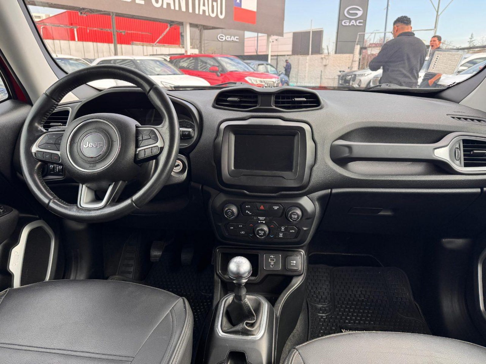 Jeep Renegade Sport 2022 - Foto 2 de 11