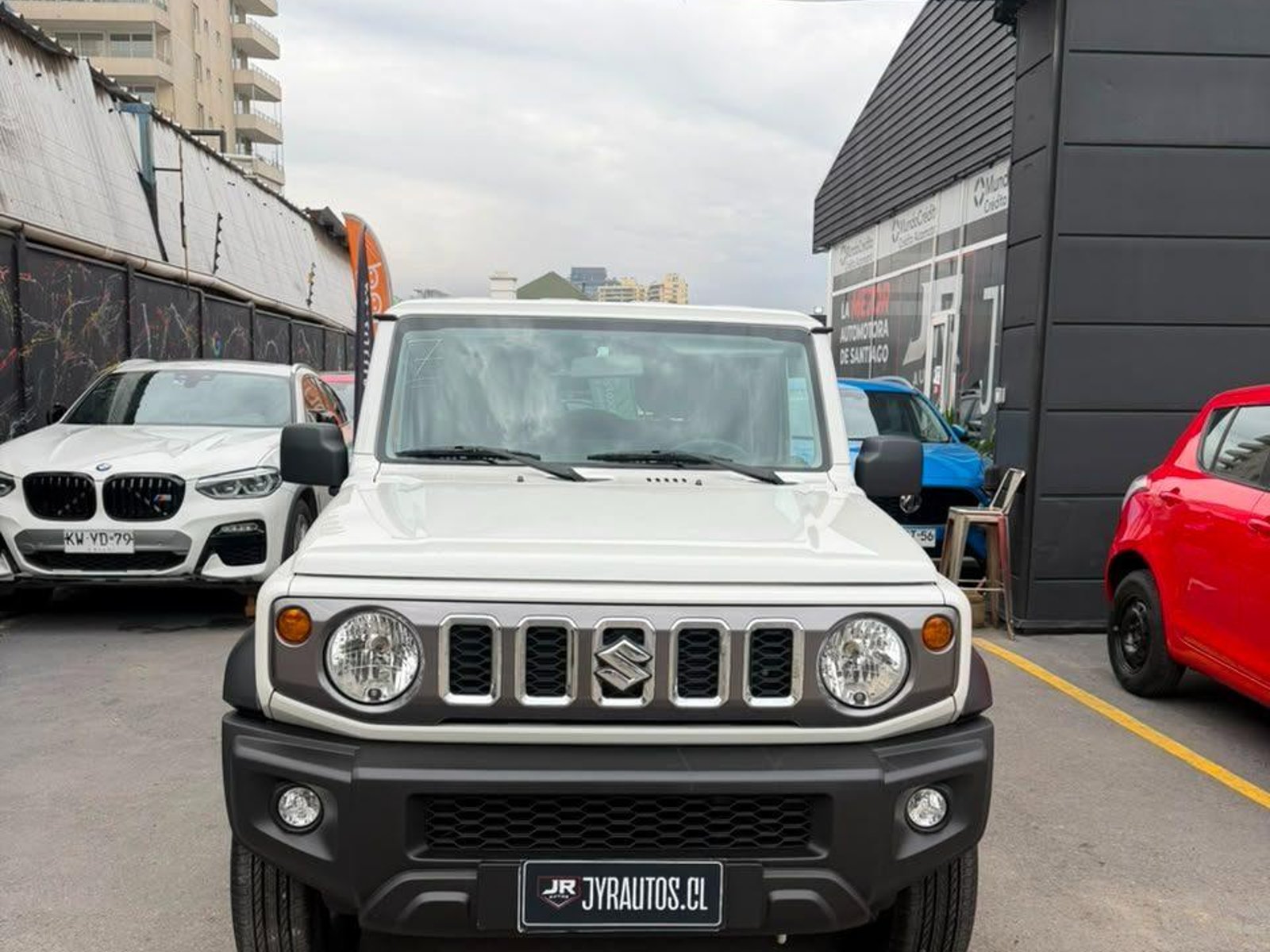 Suzuki Jimny 2024 - Foto 3 de 13