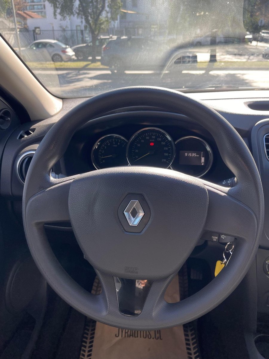 Renault Symbol 2017 - Imagen 12 de 13
