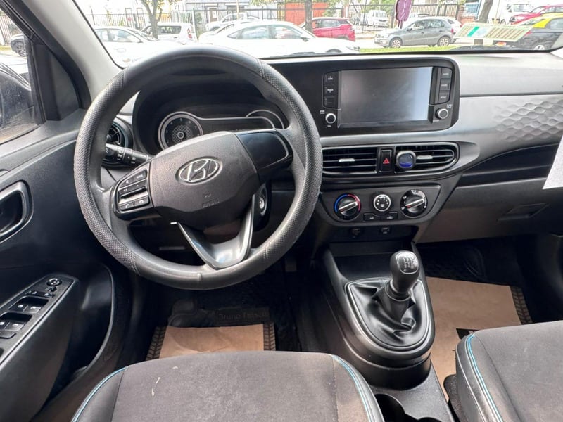 Hyundai Grand I10 2023 - Imagen 8 de 11