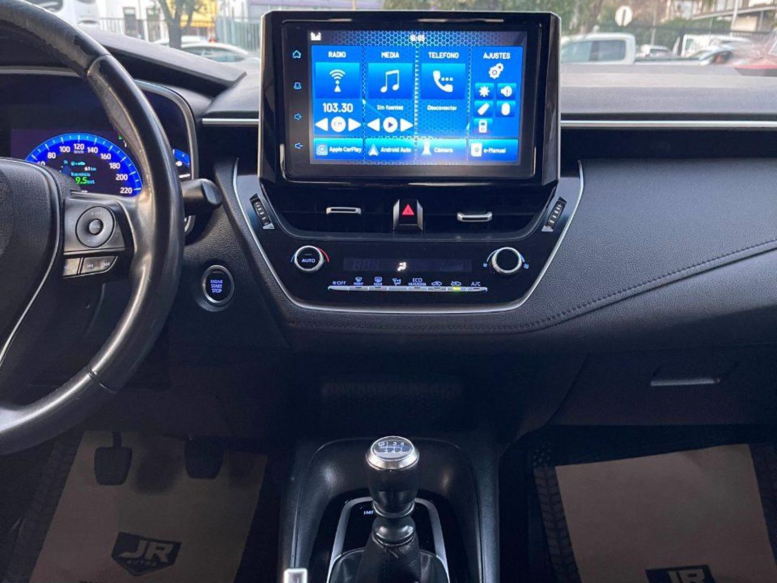 Toyota Corolla 2022 - Foto 2 de 10