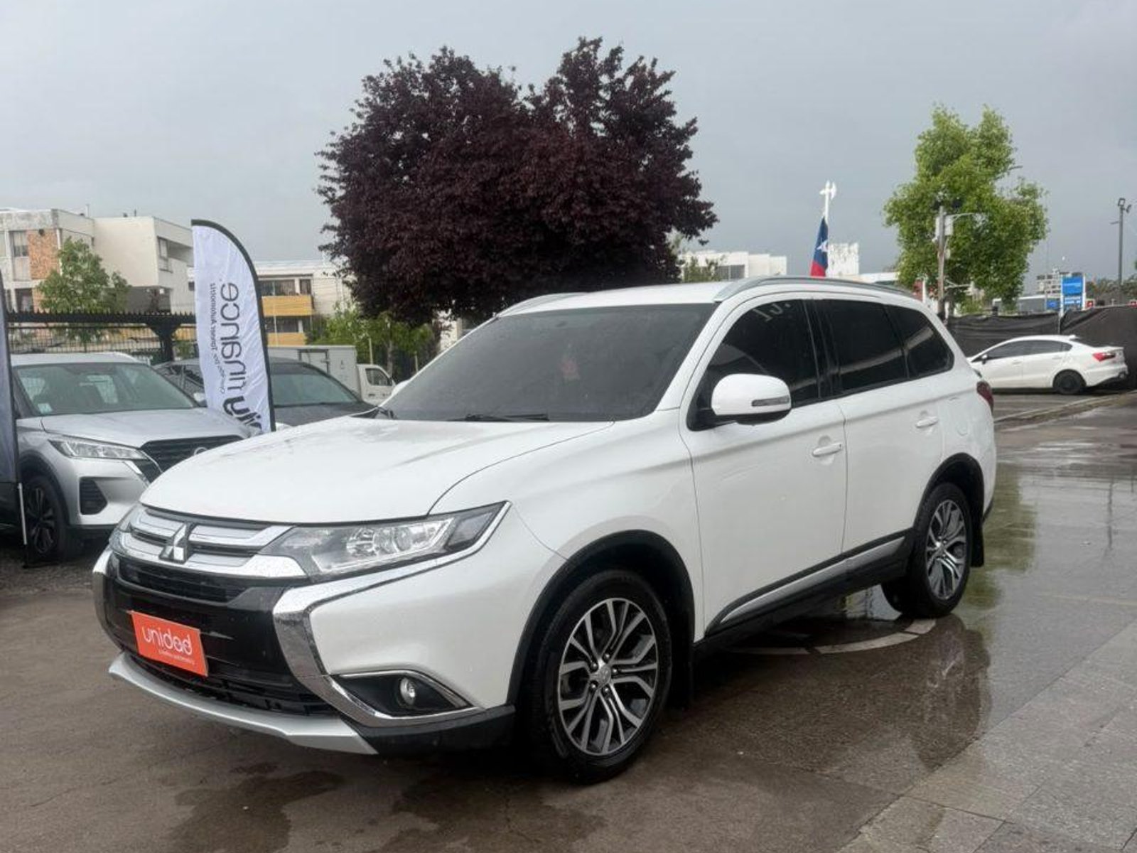 Mitsubishi Outlander 2019 - Foto 2 de 11