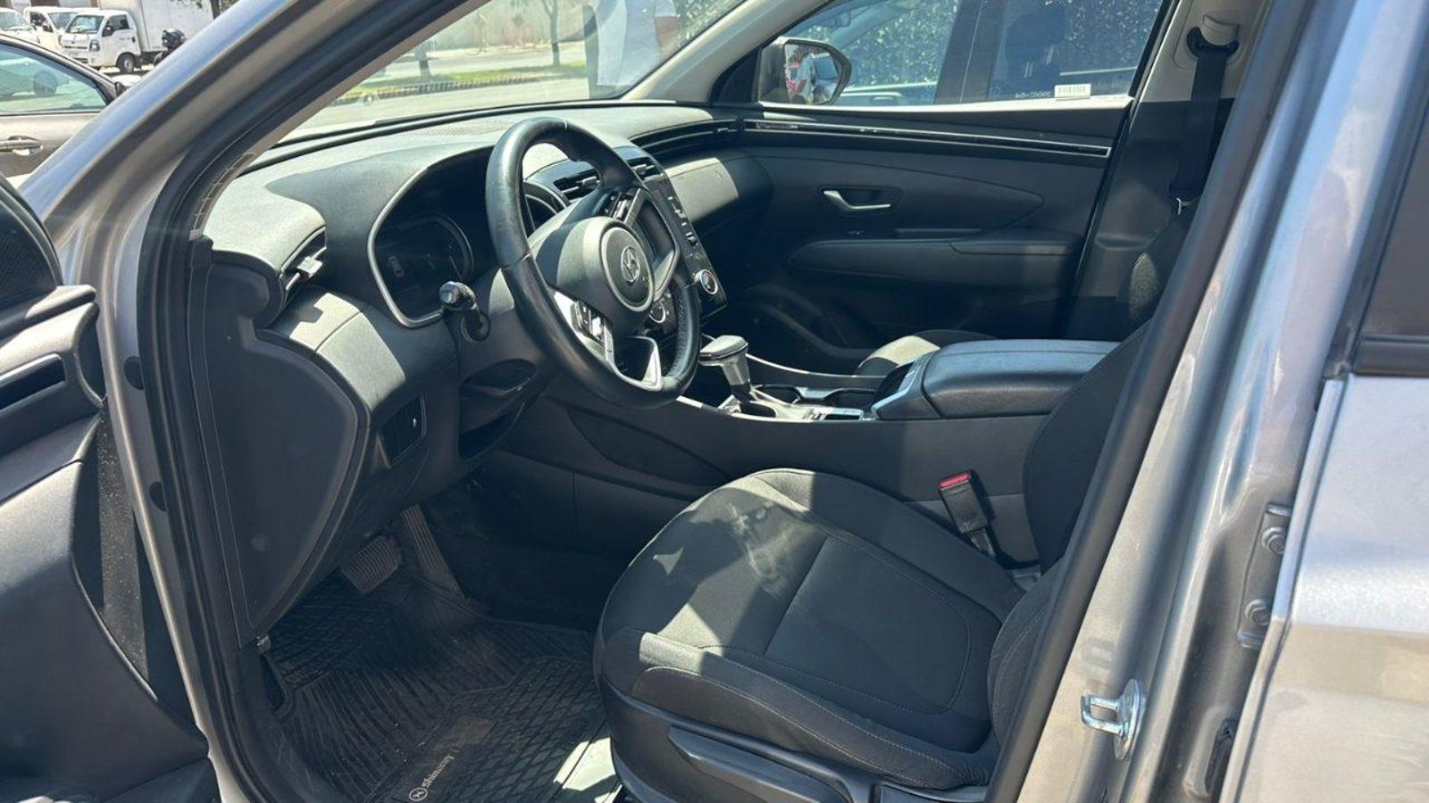 Hyundai Tucson NX4 2.0 2023 - Imagen 9 de 9