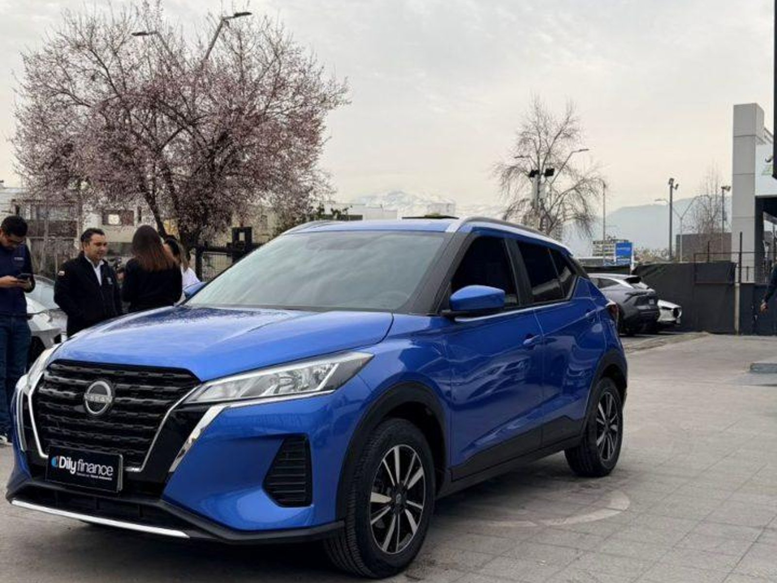 Nissan Kicks 2023 - Foto 3 de 9