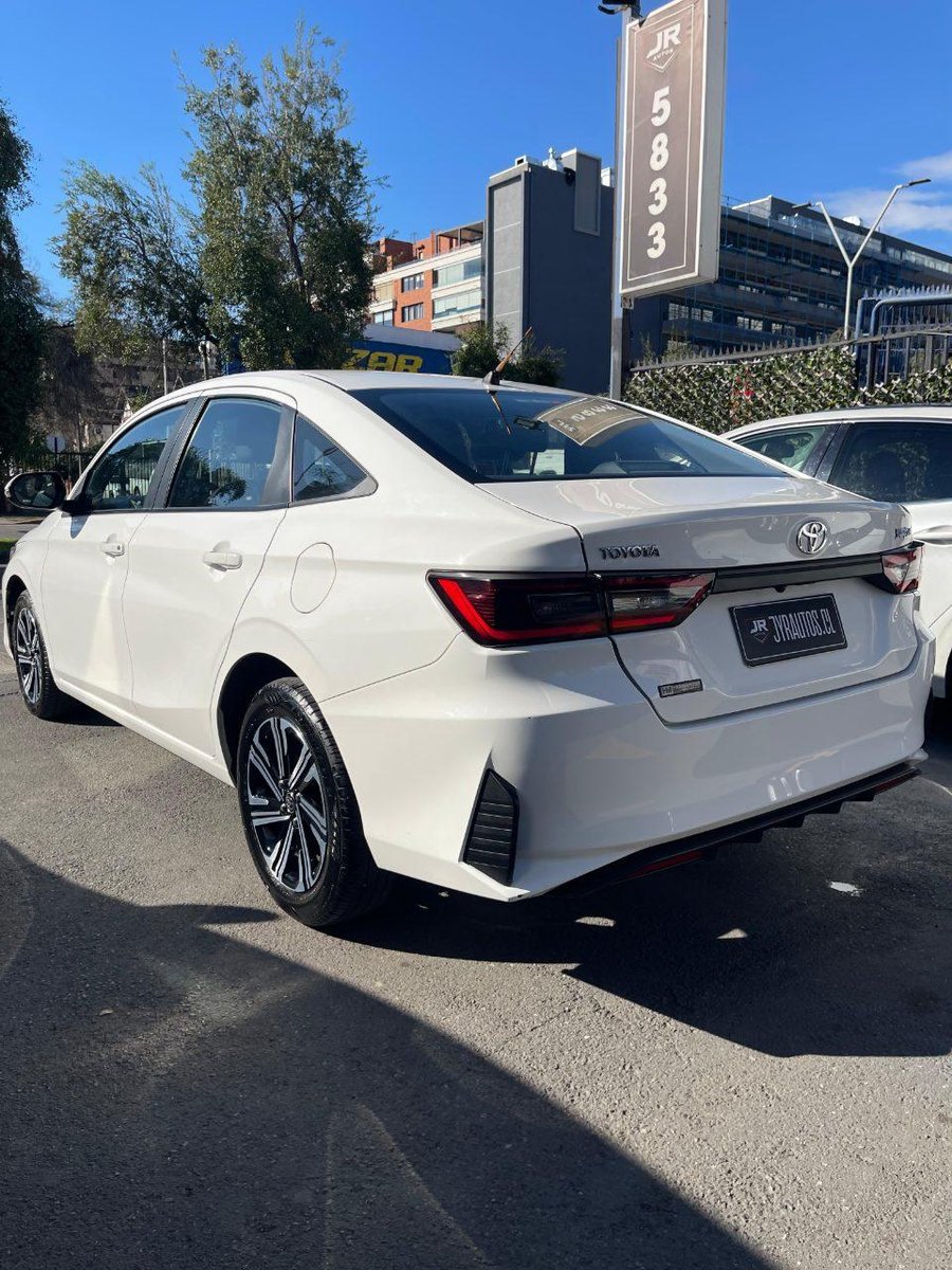 Toyota Yaris 2024 - Imagen 5 de 11