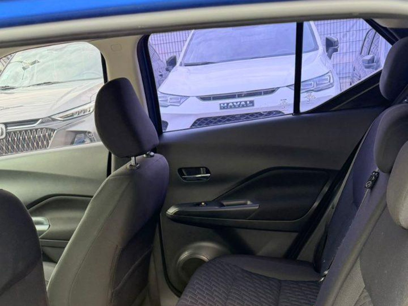 Nissan Kicks 2023 - Foto 2 de 9