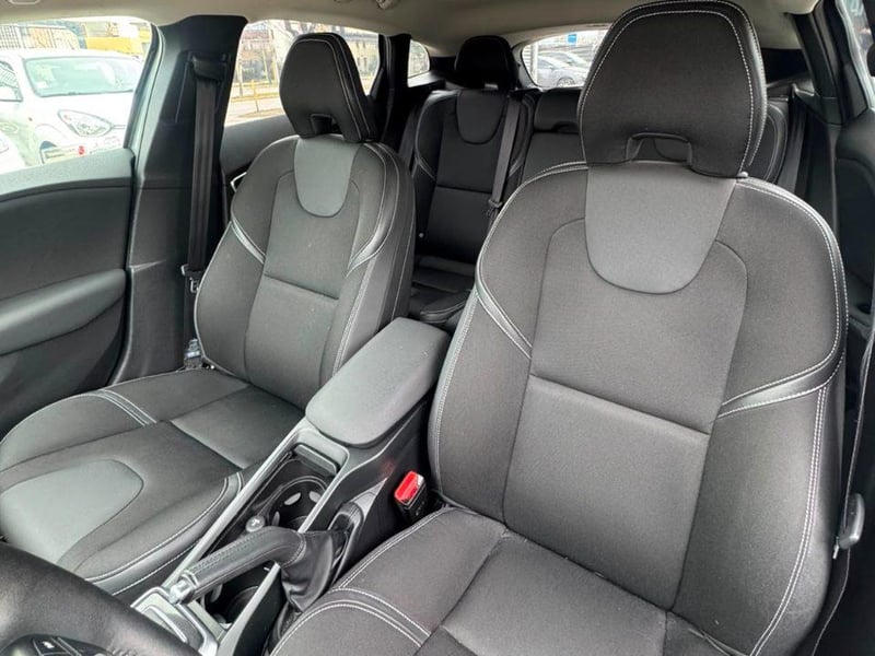 Volvo V40 2020 - Imagen 7 de 9