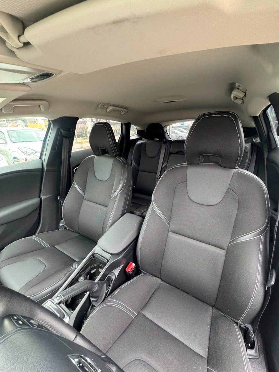 Volvo V40 2020 - Imagen 7 de 9