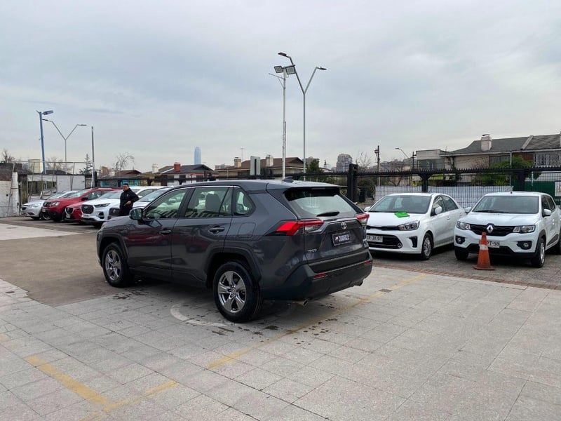 Toyota Rav4 4X2 2.0 AUT 2026 - Imagen 6 de 12