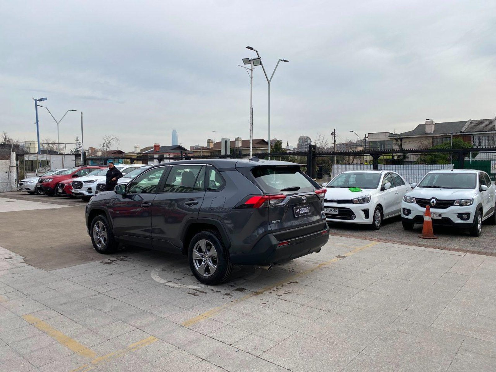 Toyota Rav4 4X2 2.0 AUT 2026 - Imagen 6 de 12