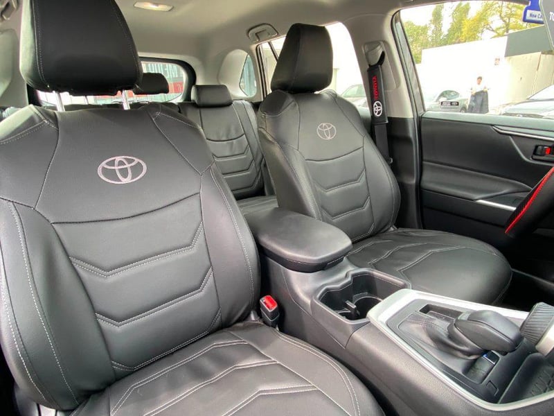 Toyota Rav4 4X2 2.0 AUT 2026 - Imagen 11 de 12