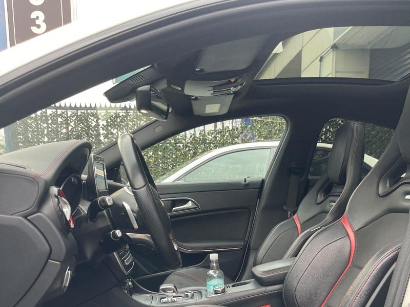 Mercedes-Benz Benz CLA 45 2017 - Imagen 6 de 11