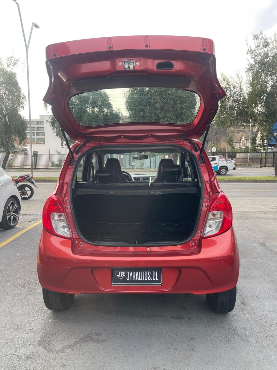 Suzuki Celerio GLX Sport HB 1.0 AUT 2021 - Imagen 3 de 12