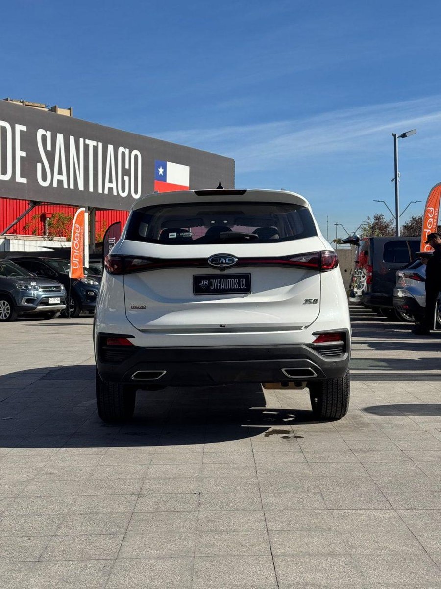 JAC JS8 2024 - Imagen 8 de 9