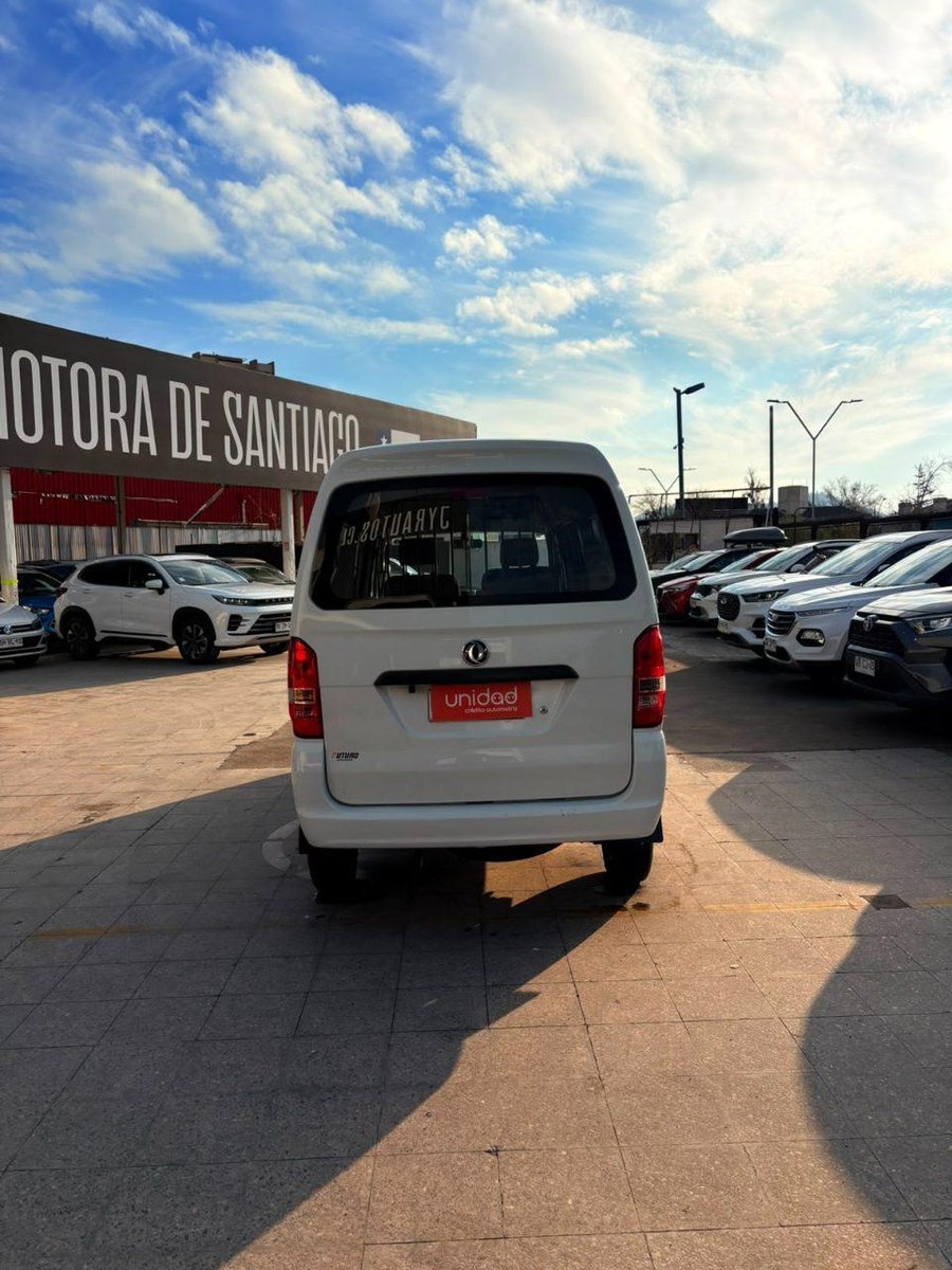 DFSK Cargo VAN 2022 - Imagen 9 de 11