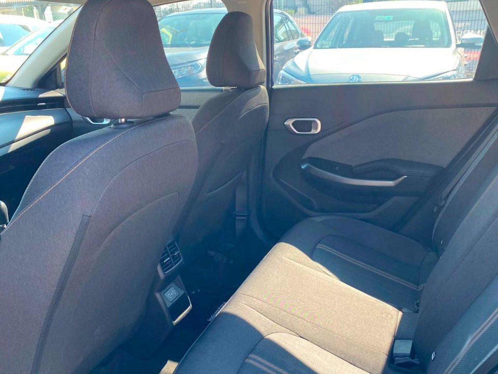 Kia K3 Cross 2025 - Foto 5 de 10