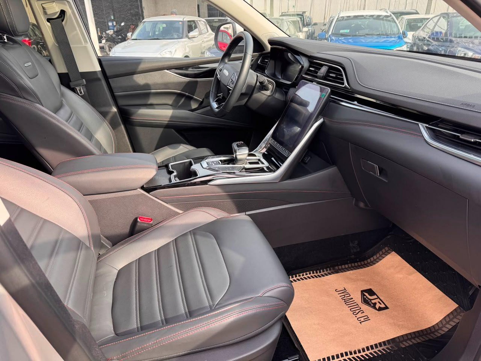 Maxus D60 2025 - Foto 2 de 11