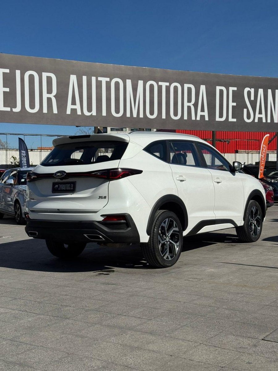 JAC JS8 2024 - Imagen 3 de 9