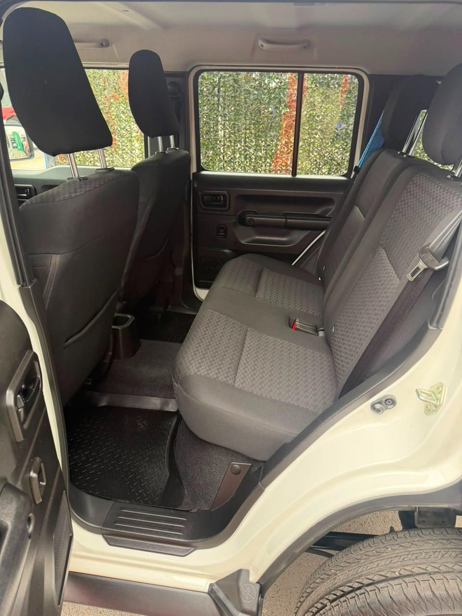 Suzuki Jimny 2024 - Imagen 9 de 13
