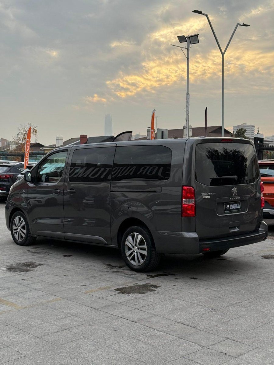 Peugeot Traveller 2022 - Imagen 6 de 15
