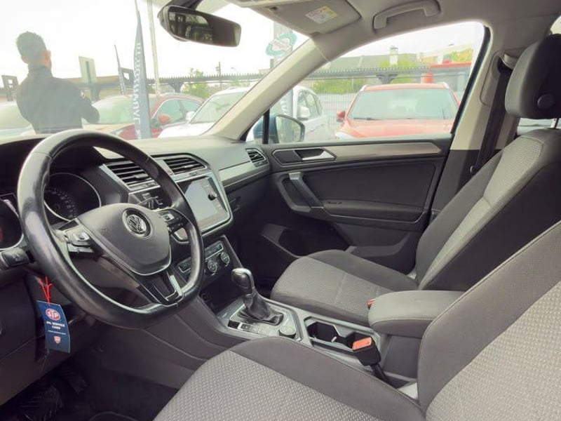 Volkswagen Tiguan TDI 4X4 2.0 AT 2019 - Imagen 10 de 13