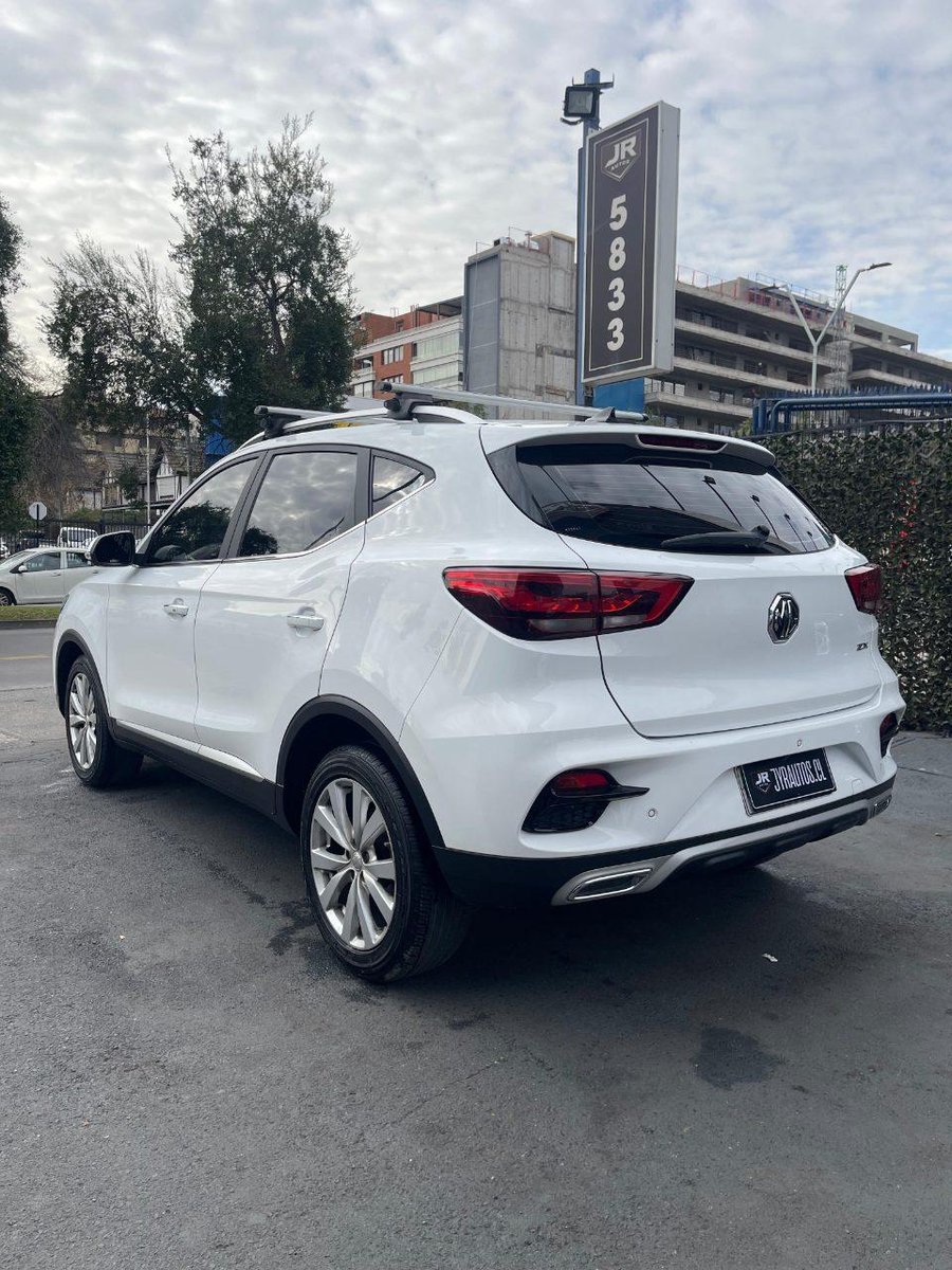 MG ZX 2022 - Imagen 4 de 11