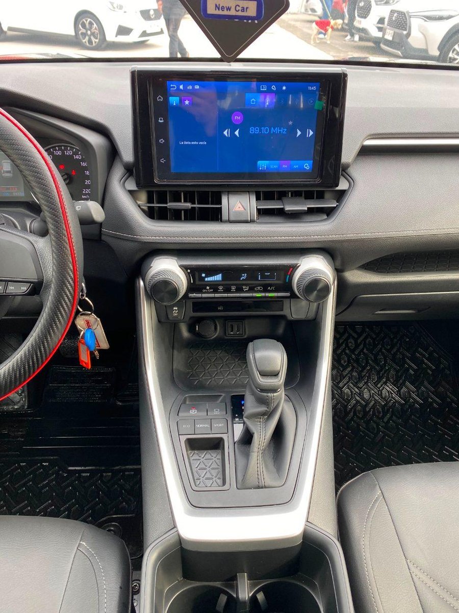 Toyota Rav4 4X2 2.0 AUT 2026 - Imagen 8 de 12