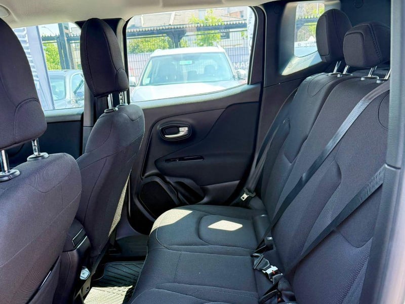 Jeep Renegade 2022 - Imagen 6 de 12