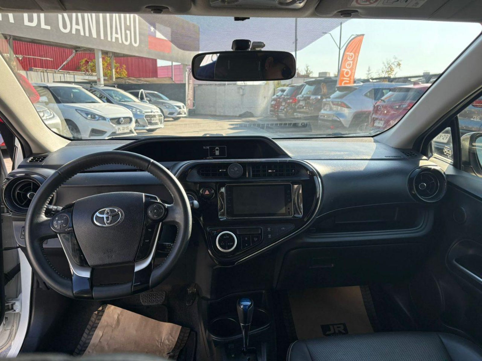 Toyota Prius 2021 - Imagen 6 de 12