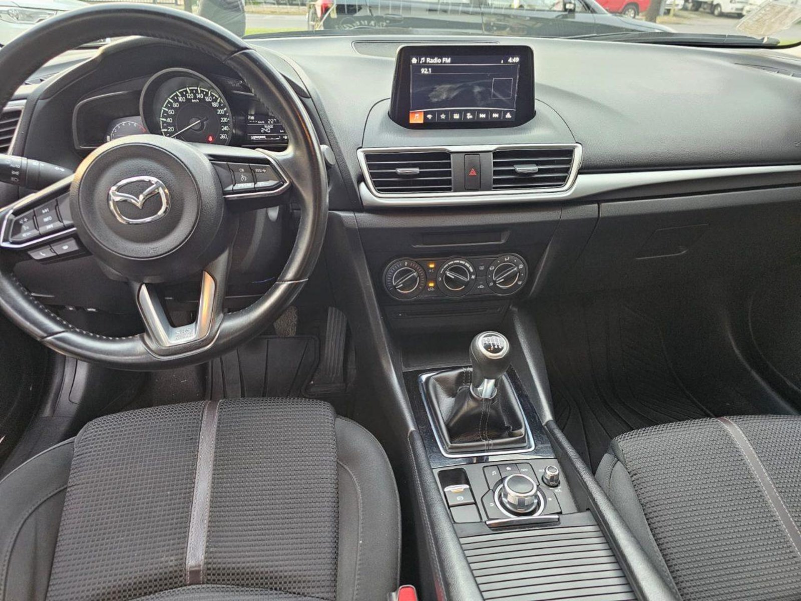 Mazda 3 2019 - Imagen 3 de 13
