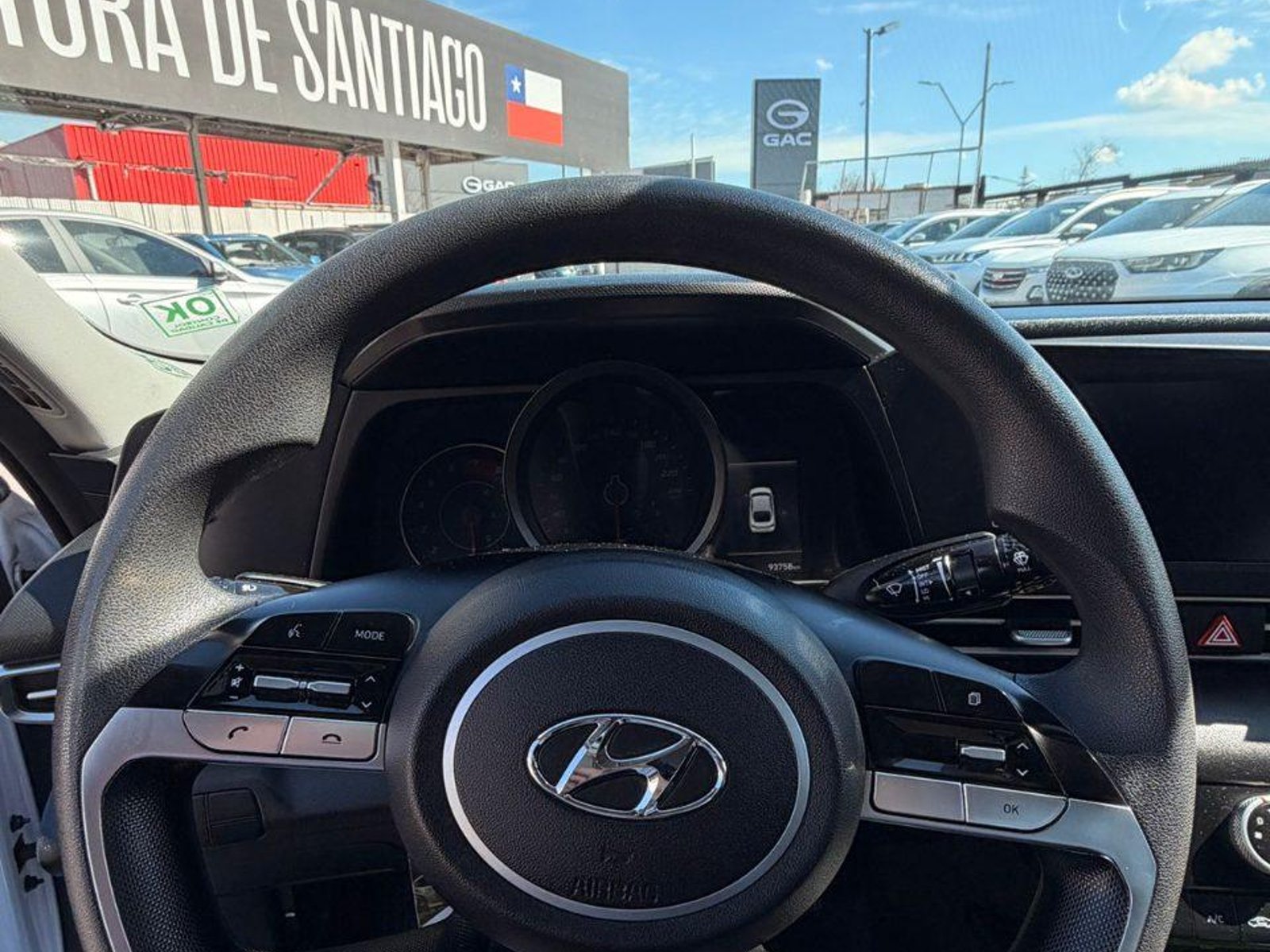 Hyundai Elantra 2021 - Foto 4 de 13