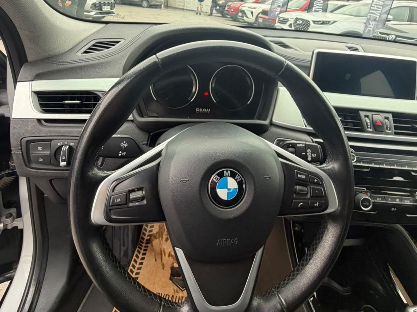 BMW X2 2021 - Foto 4 de 13