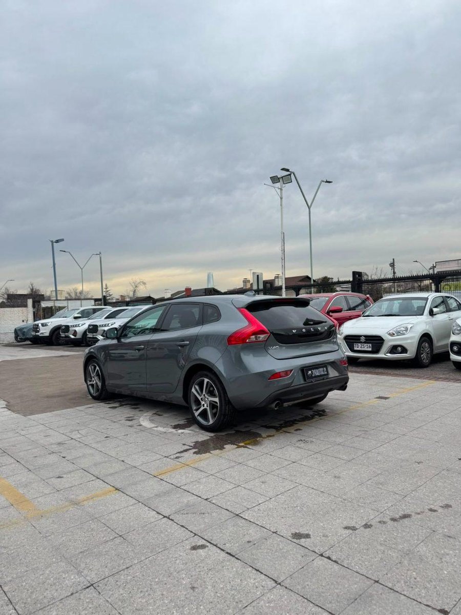 Volvo V40 2020 - Imagen 6 de 9