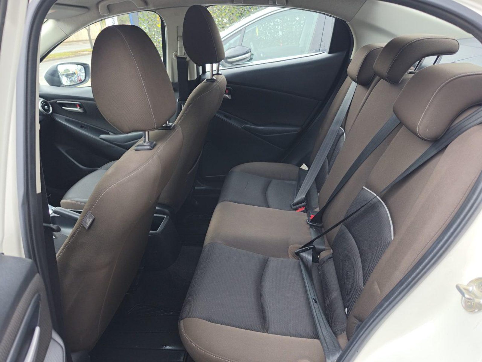 Mazda 2 2022 - Imagen 4 de 11