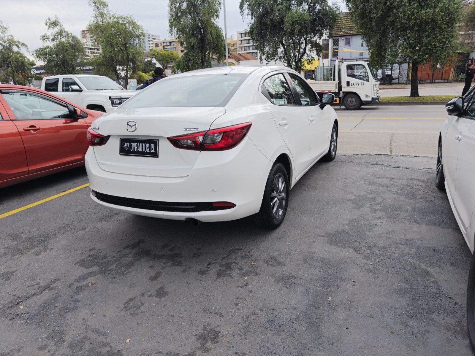 Mazda 2 2022 - Imagen 8 de 11