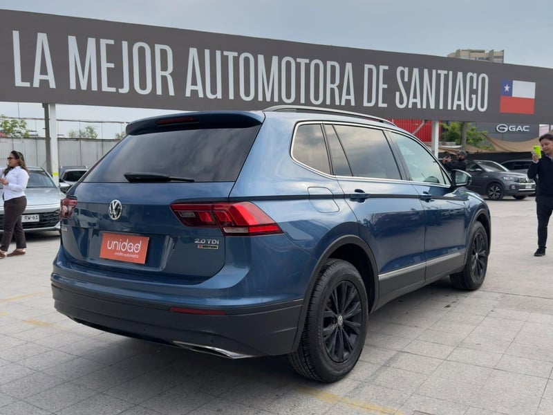 Volkswagen Tiguan TDI 4X4 2.0 AT 2019 - Imagen 6 de 13