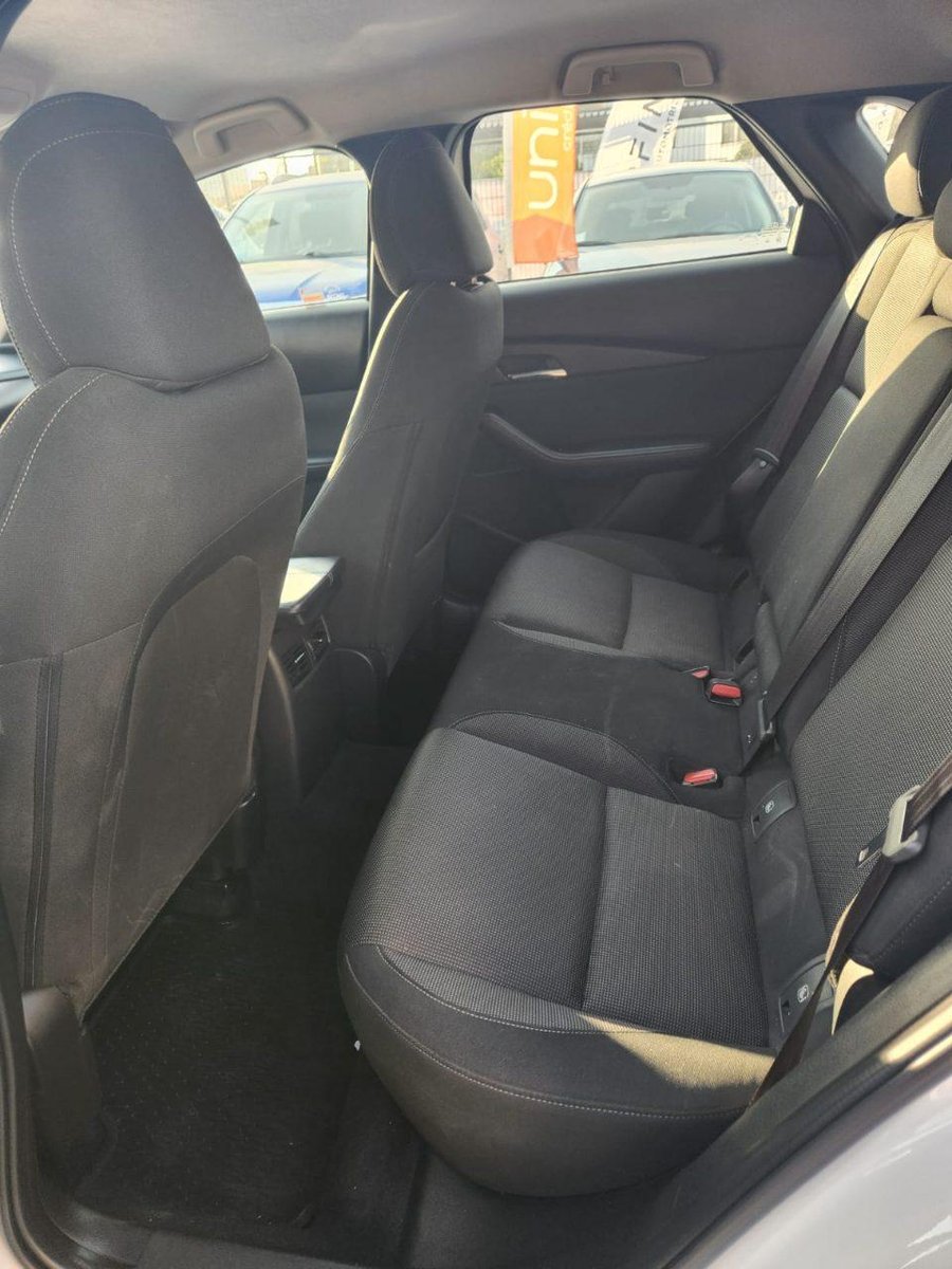 Mazda Cx30 2024 - Imagen 11 de 12