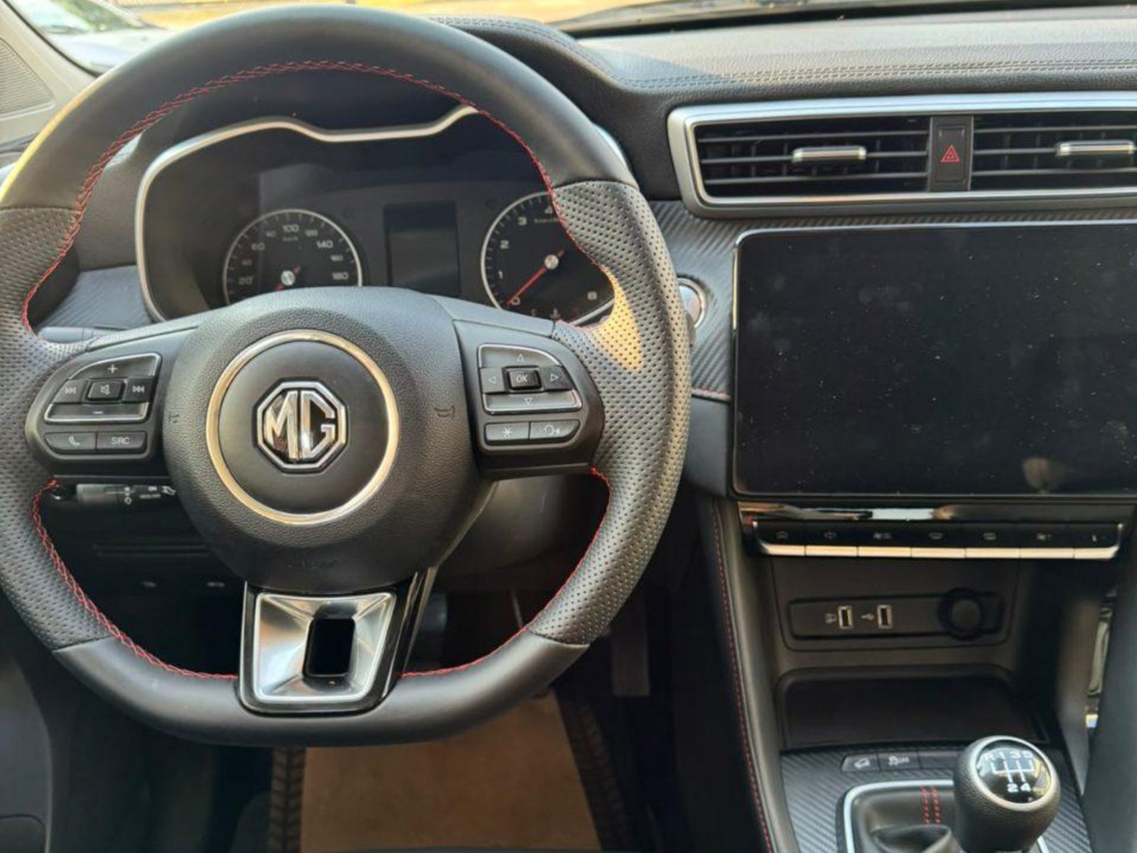 MG ZX 2026 - Foto 5 de 12